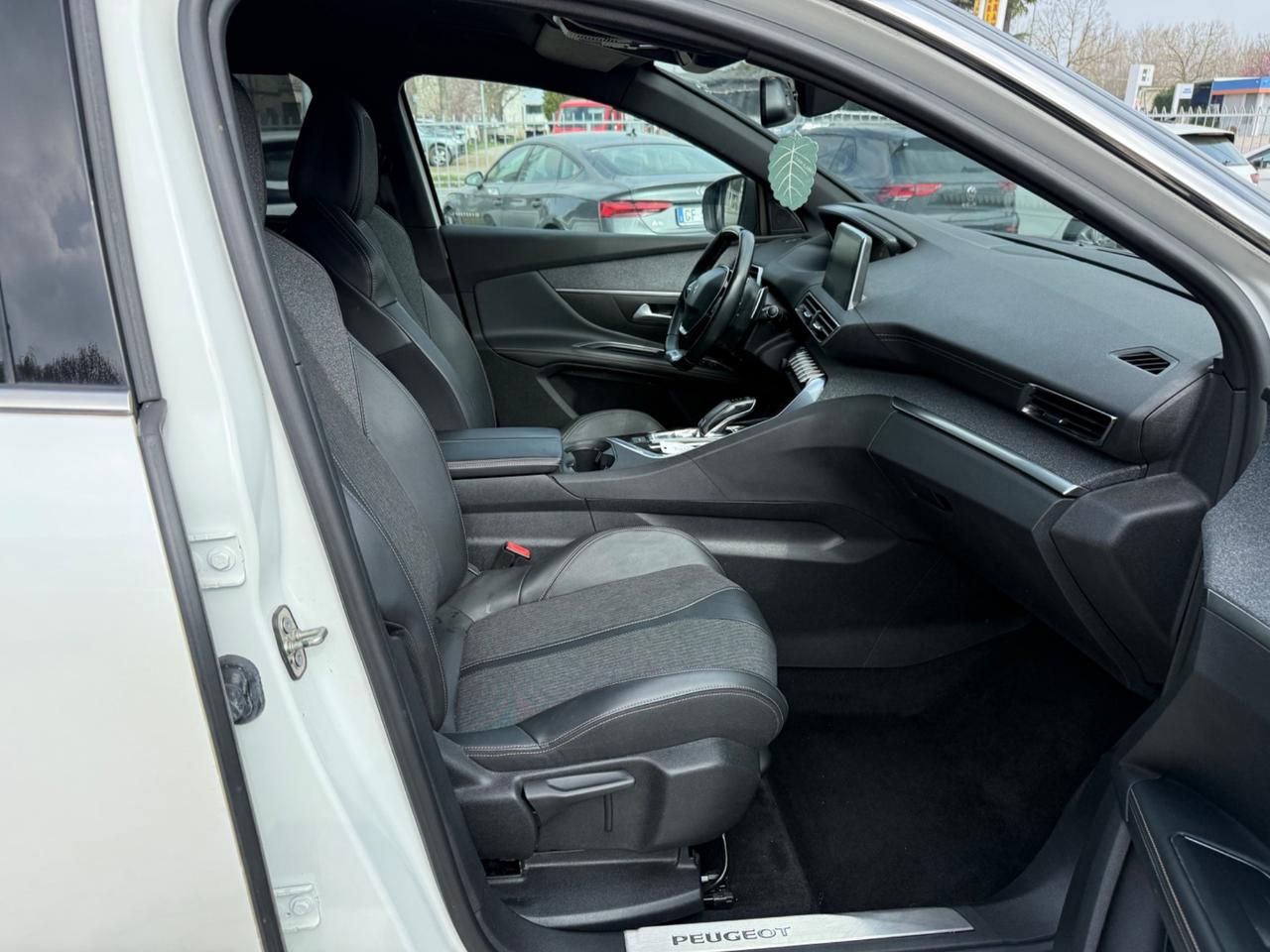 Peugeot 5008 BlueHDi 130 S&S EAT8 GT Line OK NEOPATENTATI