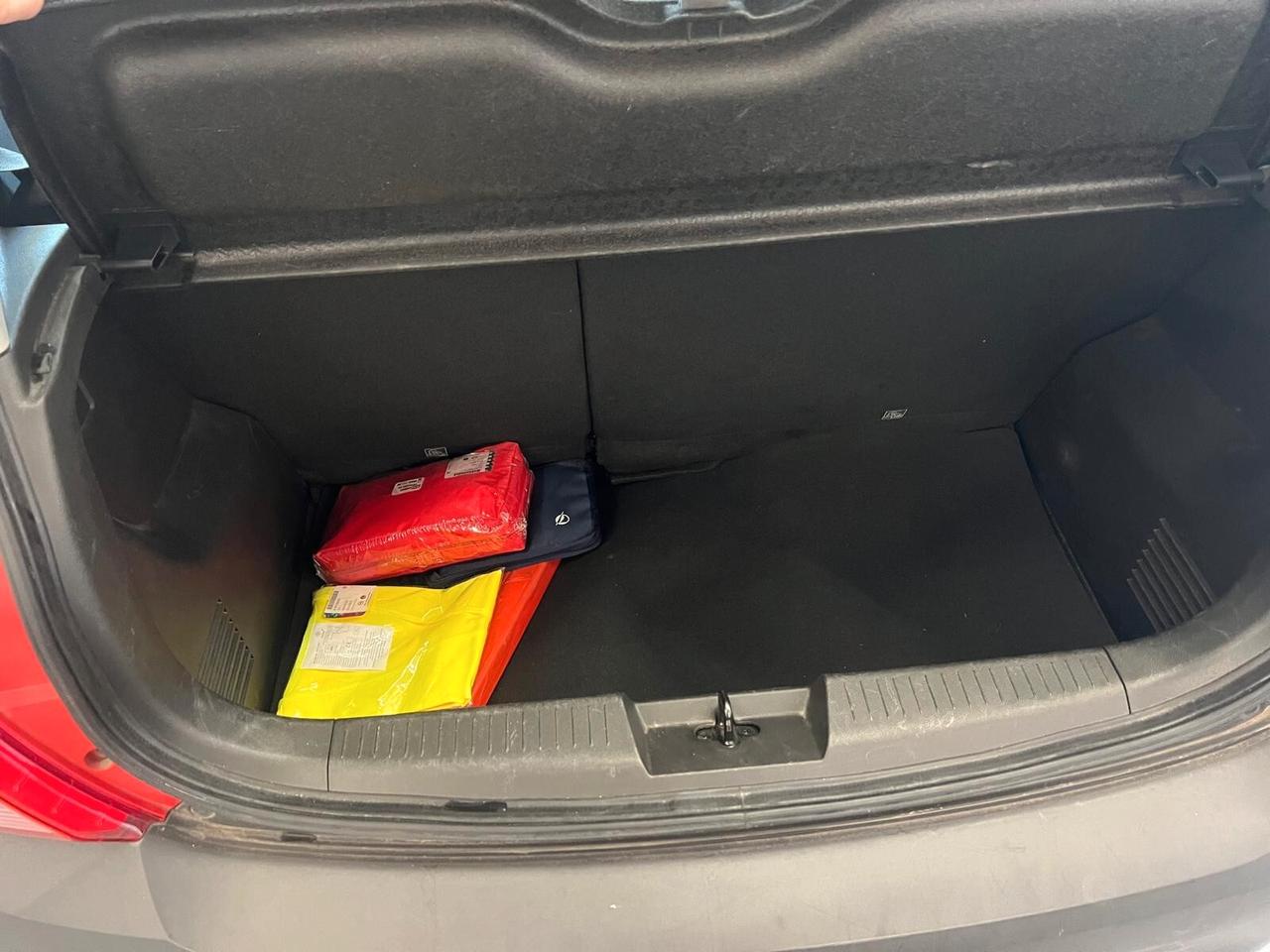 Opel Karl Rocks 1.0 73CV 44.000KM*NO VINCOLI DI FINANZIAMENTO*CRONO TAGL UNIPRO