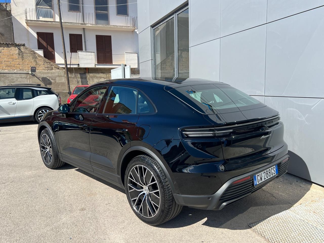 Porsche Macan 4 possibilità noleggio no scoring