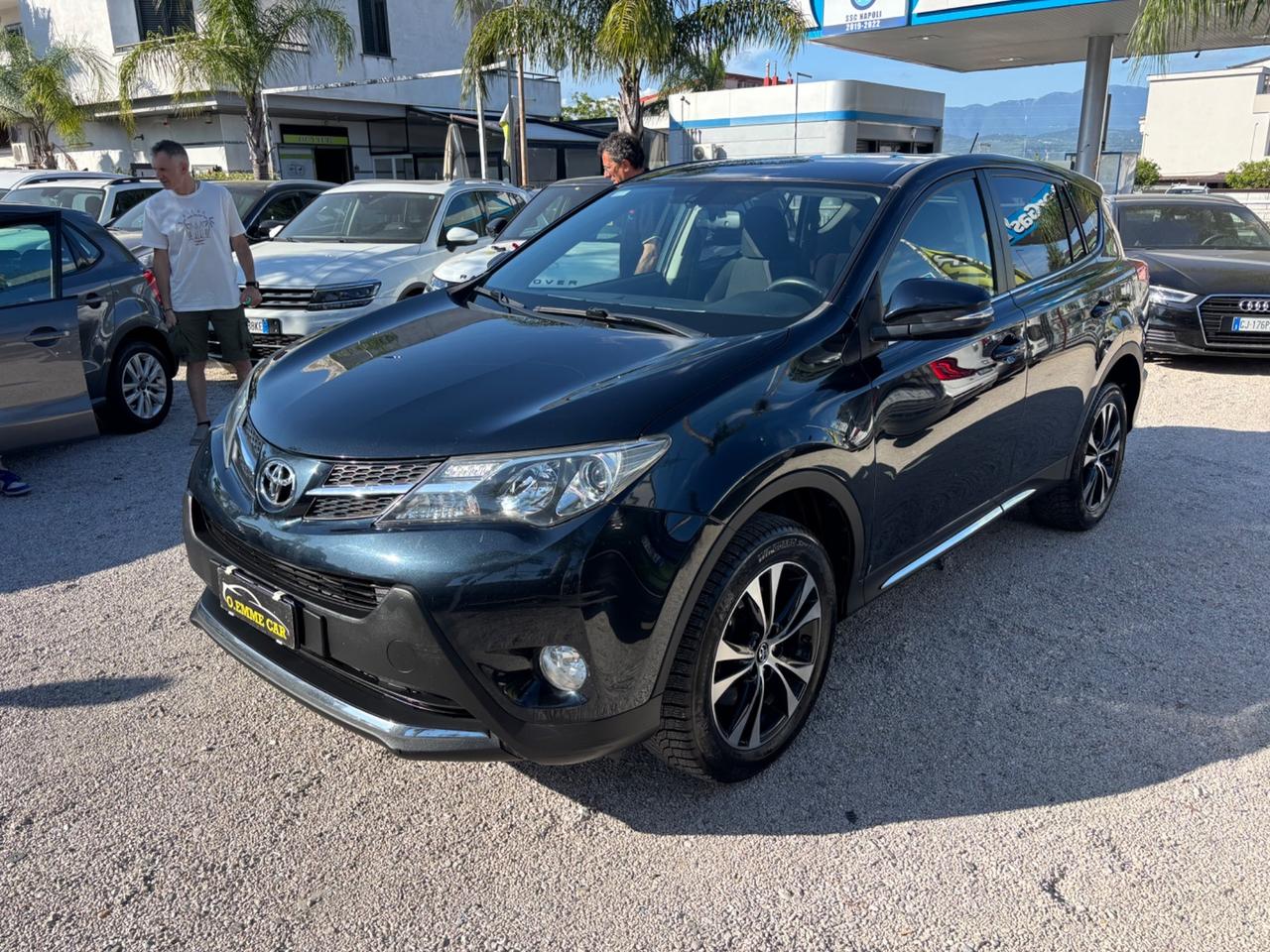 TOYOTA RAV-4 2.0 D-4D 4WD FULL OPTIONAL PERFETTO