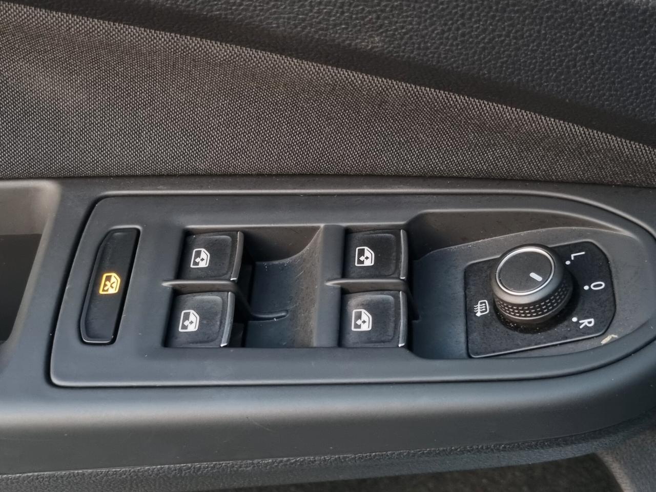 Volkswagen Golf VIII 2.0 tdi Life 115cv