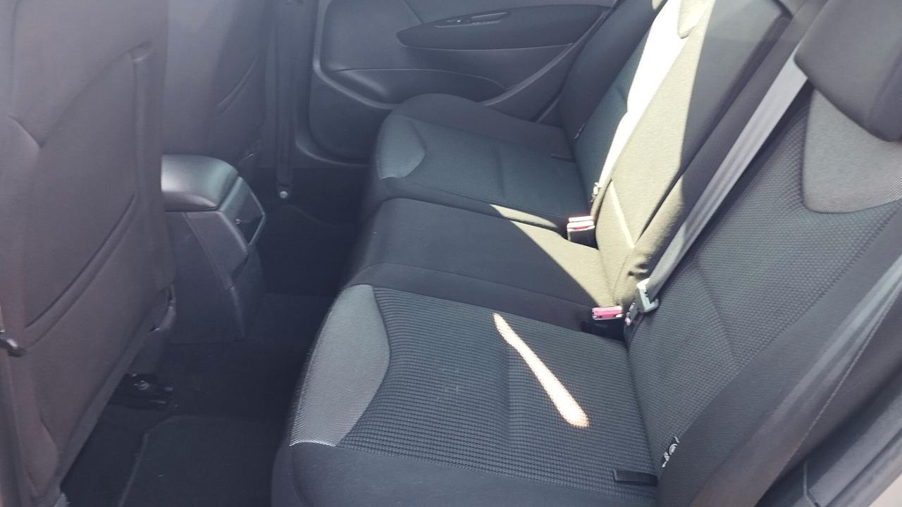 PEUGEOT 308 1.6 DIESEL-2011