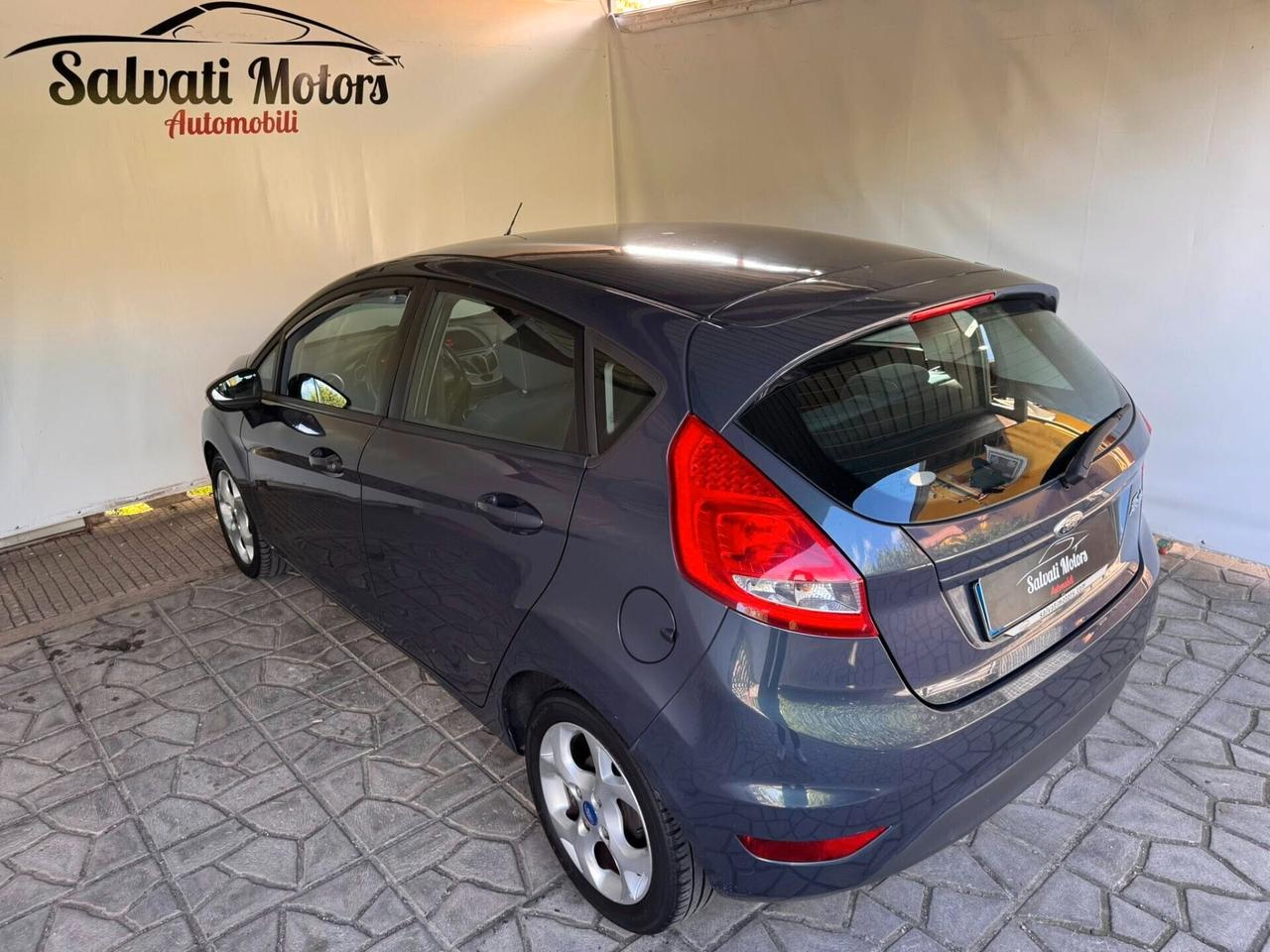 Ford Fiesta Ikon 1.4 TDCi 70CV 5p. Business