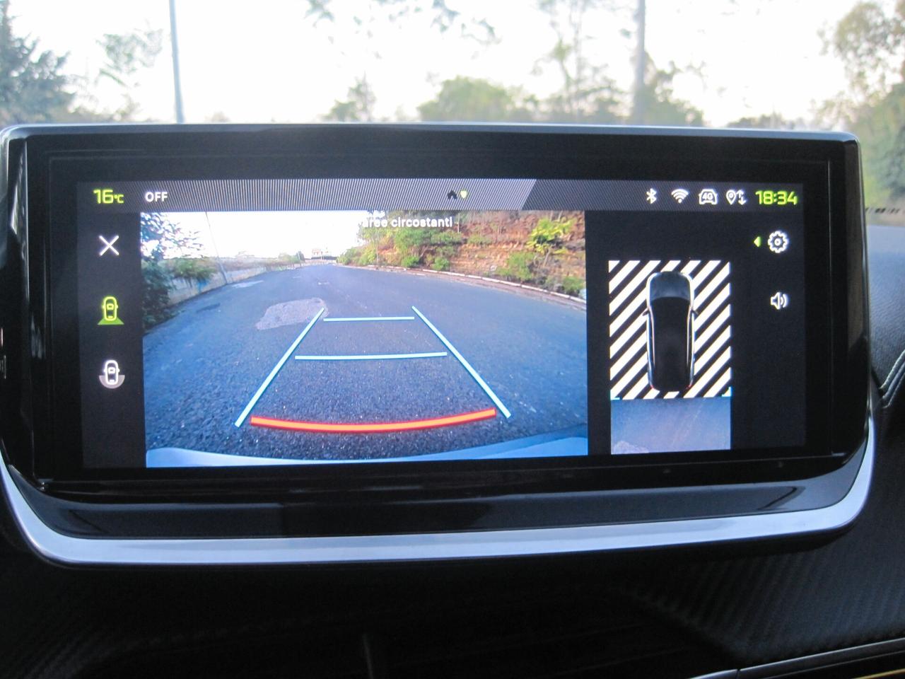 Peugeot 2008 PureTech 130 S&S EAT8 GT