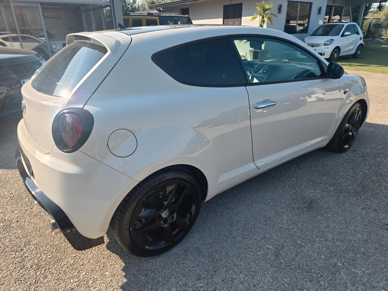 Alfa Romeo MiTo 1.3 JTDm-2 95 CV S&S Distinctive Sport Pack