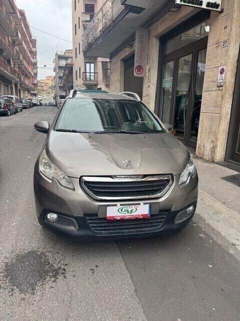 Peugeot 2008 1.6 HDi -Turbo Diesel - 2015