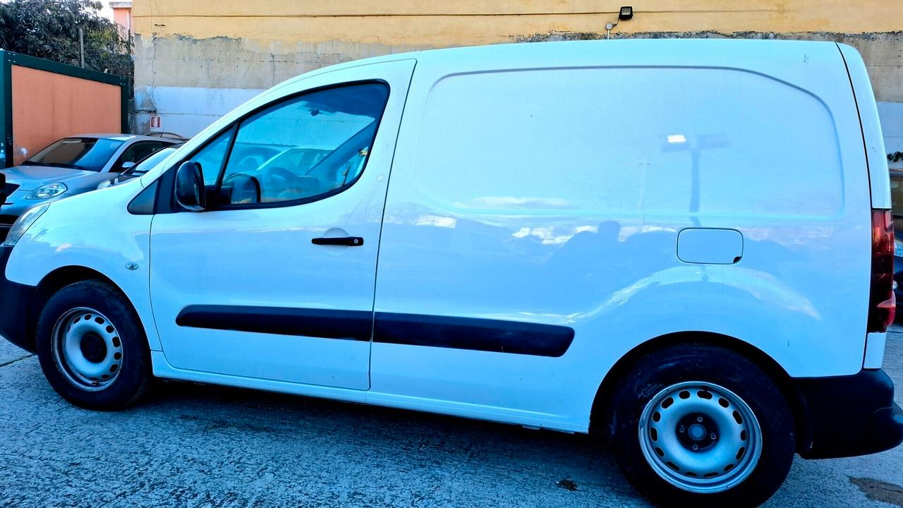 PARTNER HDI 1.6 Pianale Cabinato 3POSTI