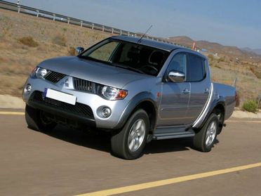MITSUBISHI L200 2.5 DI-D/136CV Double Cab Insport