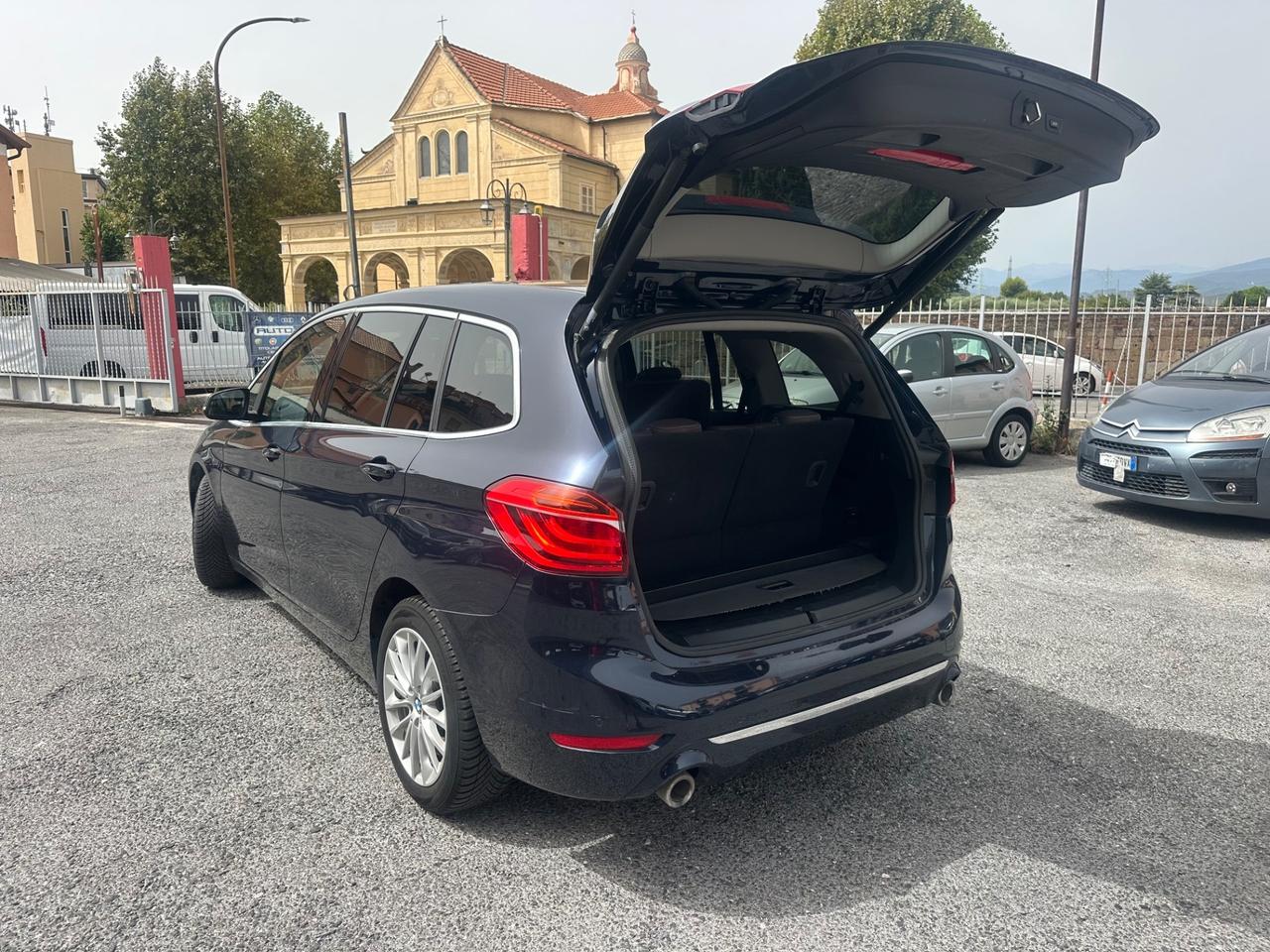 Bmw Serie 2 Gran Tourer 220d Luxury aut.