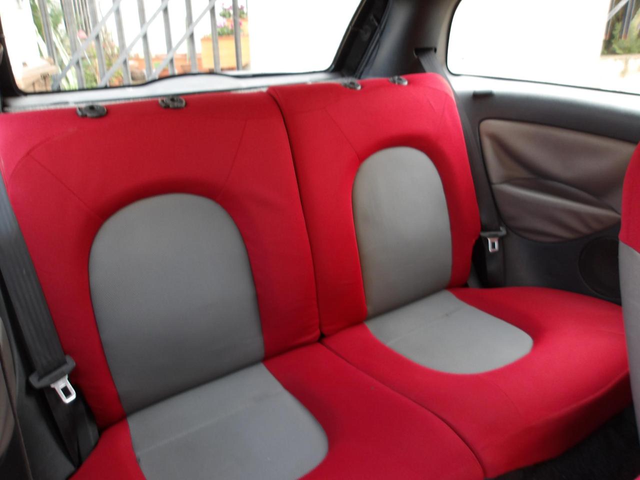 Lancia Ypsilon 3 Porte Ypsilon 1.3 mjt Argento