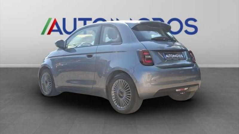 FIAT 500 42 kWh Icon +