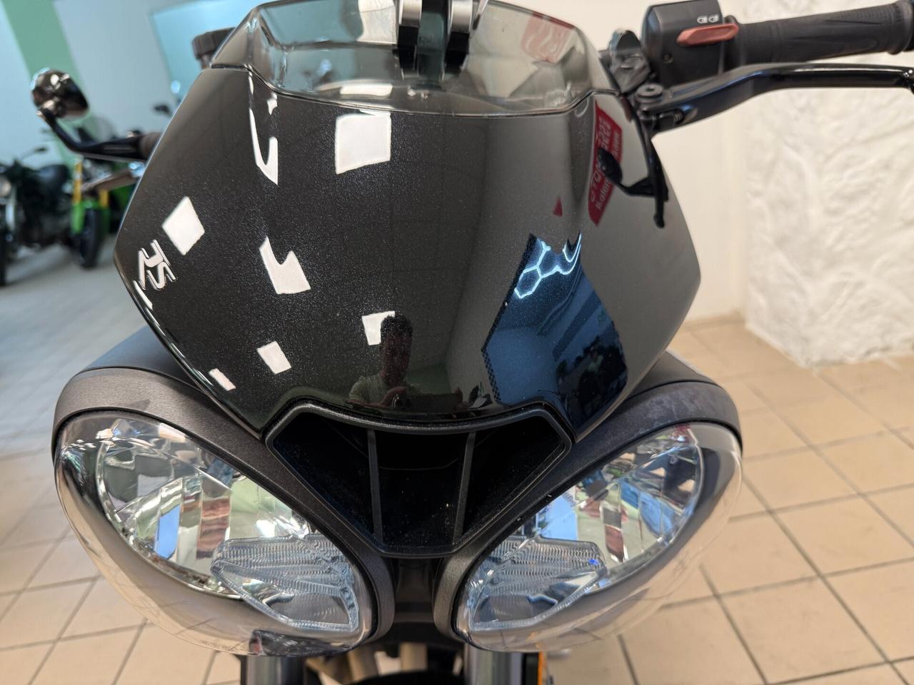 Triumph Street Triple RS