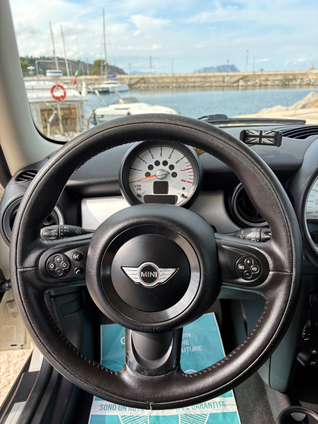 Mini 1.6 16V One (55kW)