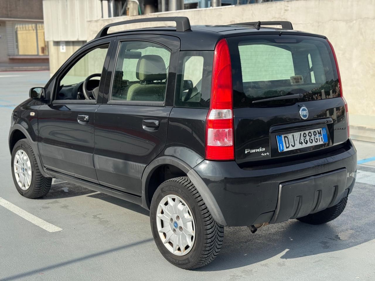 FIAT PANDA 1.2 BENZINA 4x4 GARANZIA 12 MESI