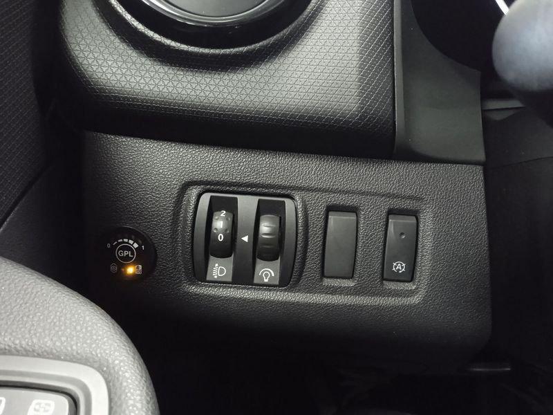 Renault Clio 4ª serie TCe 12V 90 CV GPL 5 porte Moschino Zen