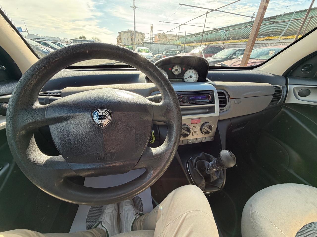 LANCIA Ypsilon 1.2 Benzina NEOPATENTATI