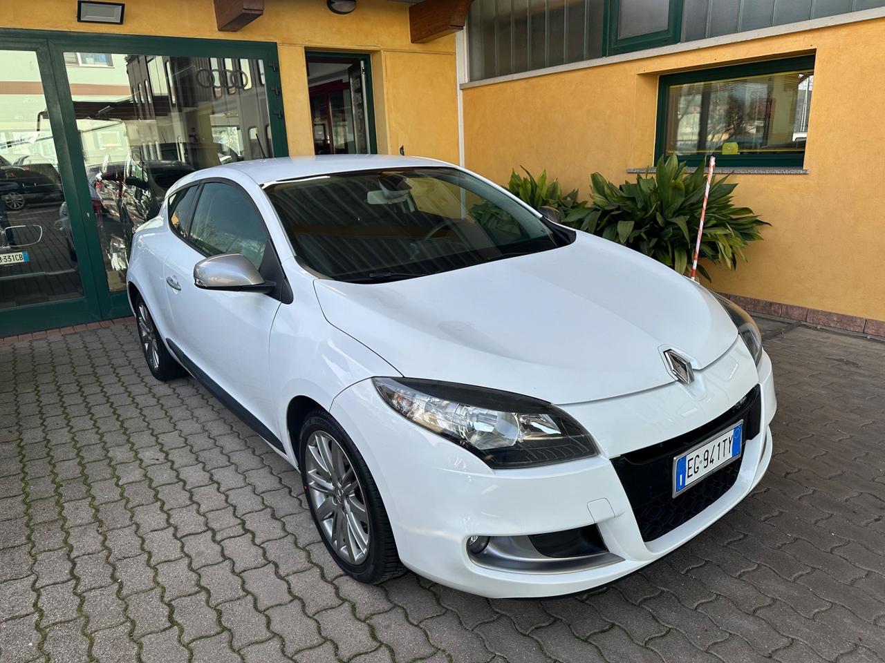 Renault Megane Mégane Coupé 1.5 dCi 110Cv GT Line