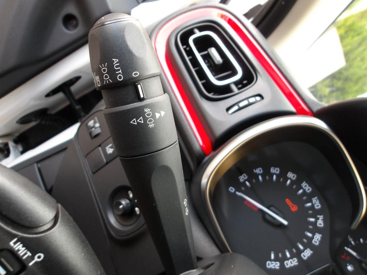 Citroen C3 1.2 puretech Shine 82cv