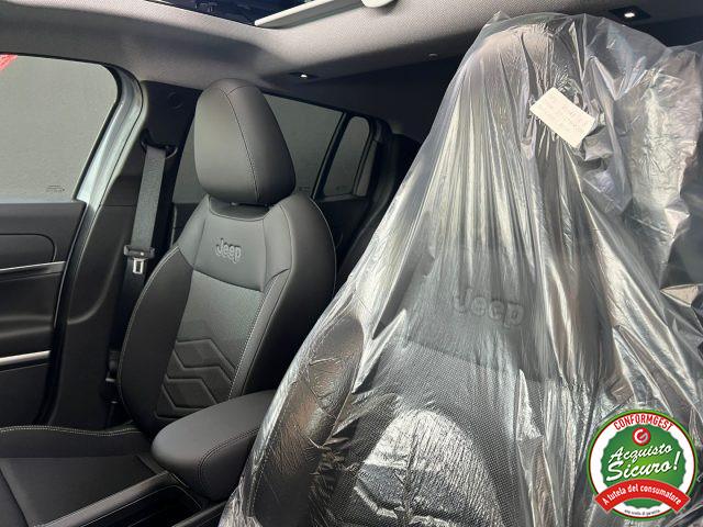 JEEP Avenger 1.2 MHEV Summit TETTO NERO APR. +INFOTAINM PACK