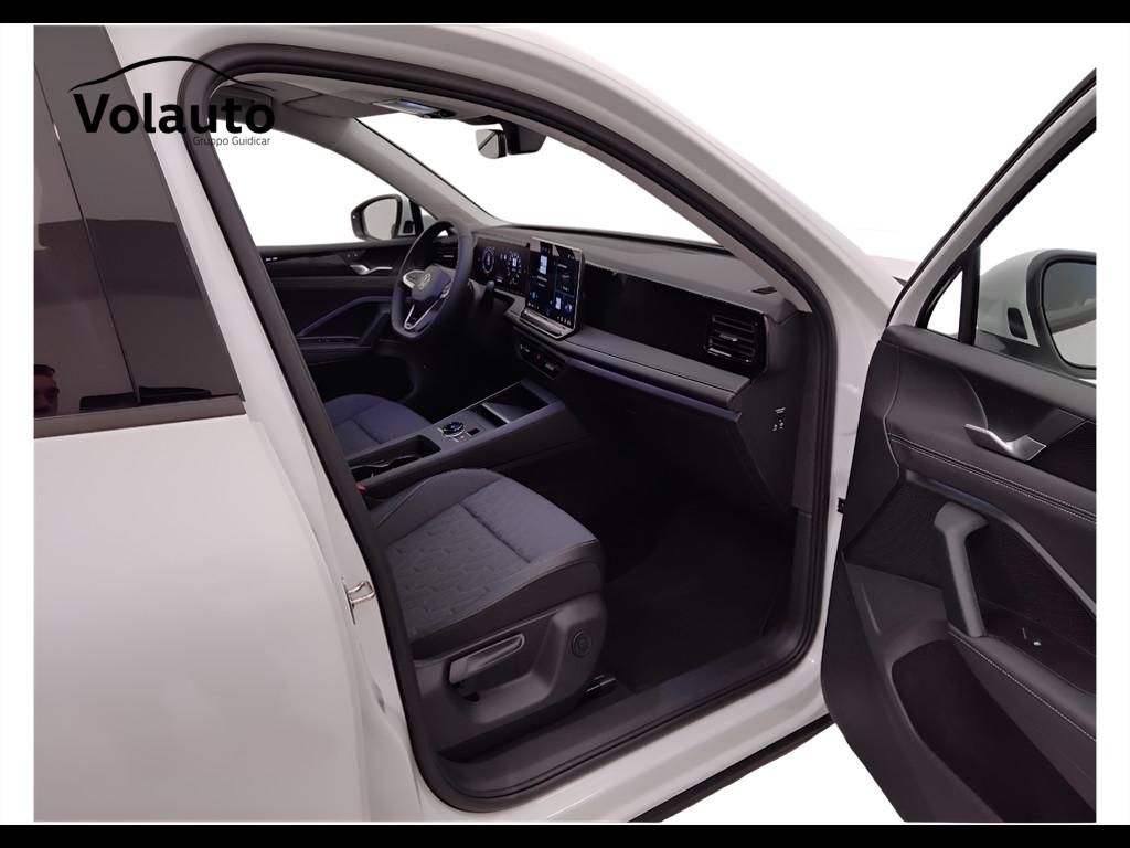 VOLKSWAGEN Tiguan III 2024 - Tiguan 2.0 tdi Life 150cv dsg