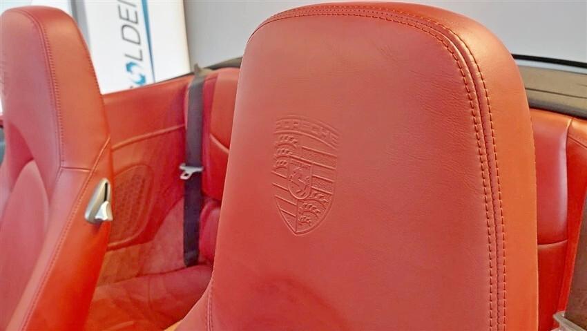 Porsche 911 Carrera 4S Cabriolet