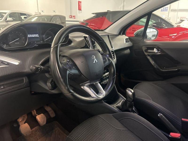 Peugeot 208 5P 1.2 PURETECH ALLURE S&S 82CV NEOPATENTATI