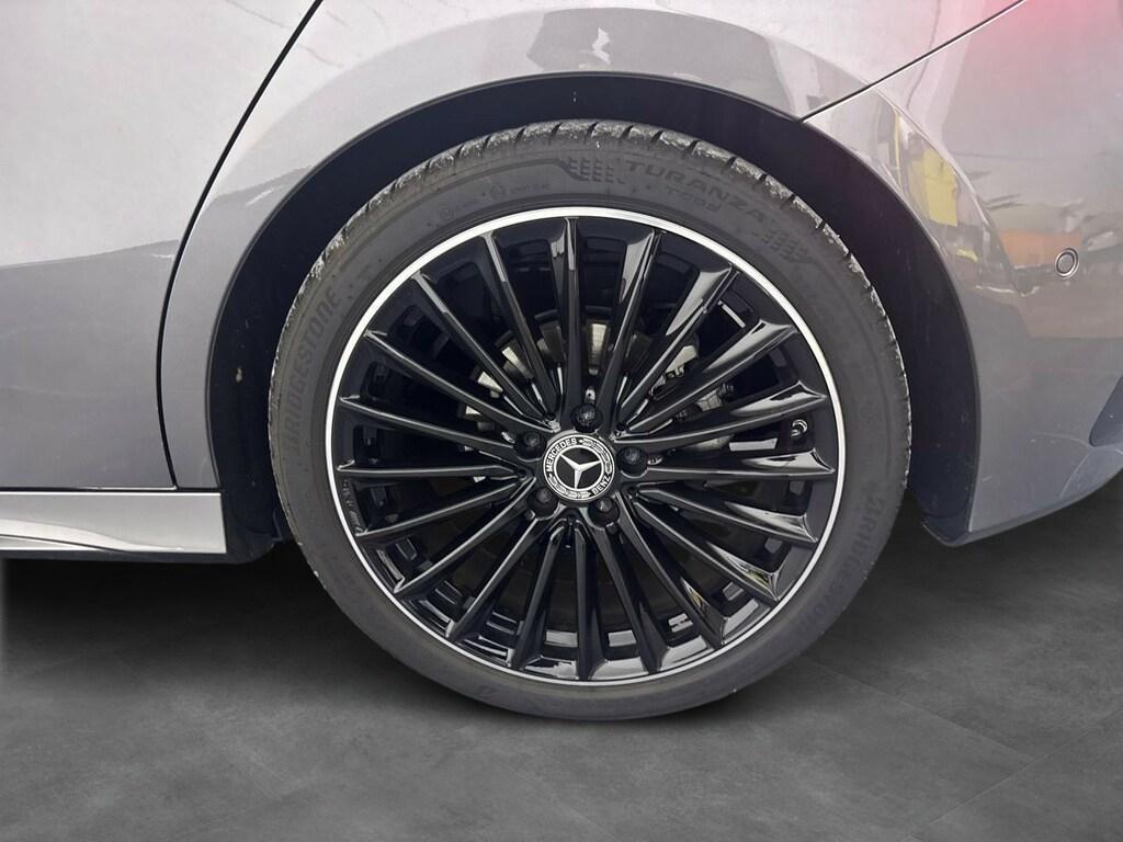 Mercedes Classe A 180 180 D Premium Plus AMG Line 8G-DCT