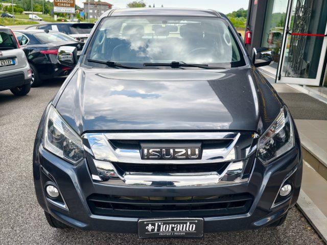 ISUZU D-Max 1.9td 4porte 4WD A/C Aut.+gancio traino
