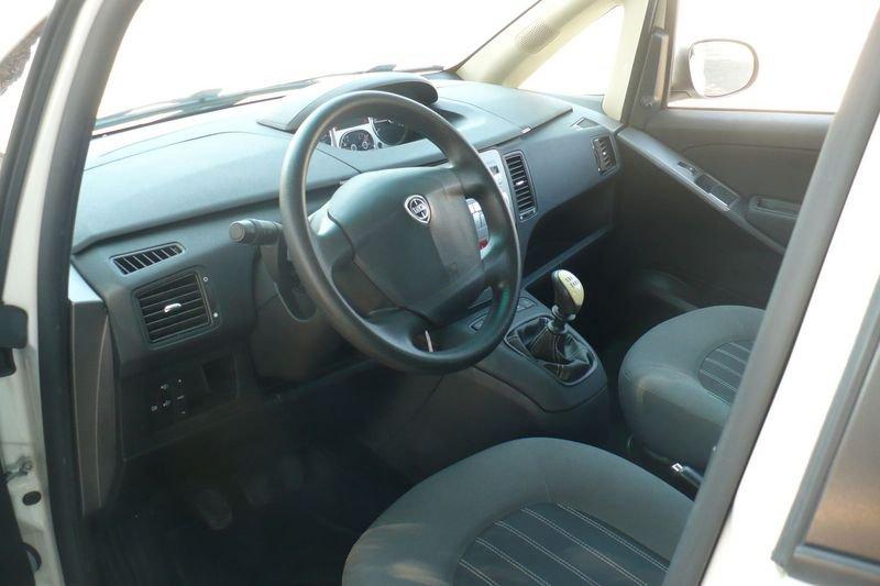 Lancia Musa Musa 1.4 16V Gold