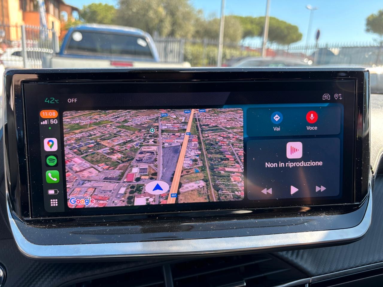 Peugeot 2008 PureTech 130 S&S EAT8 GT