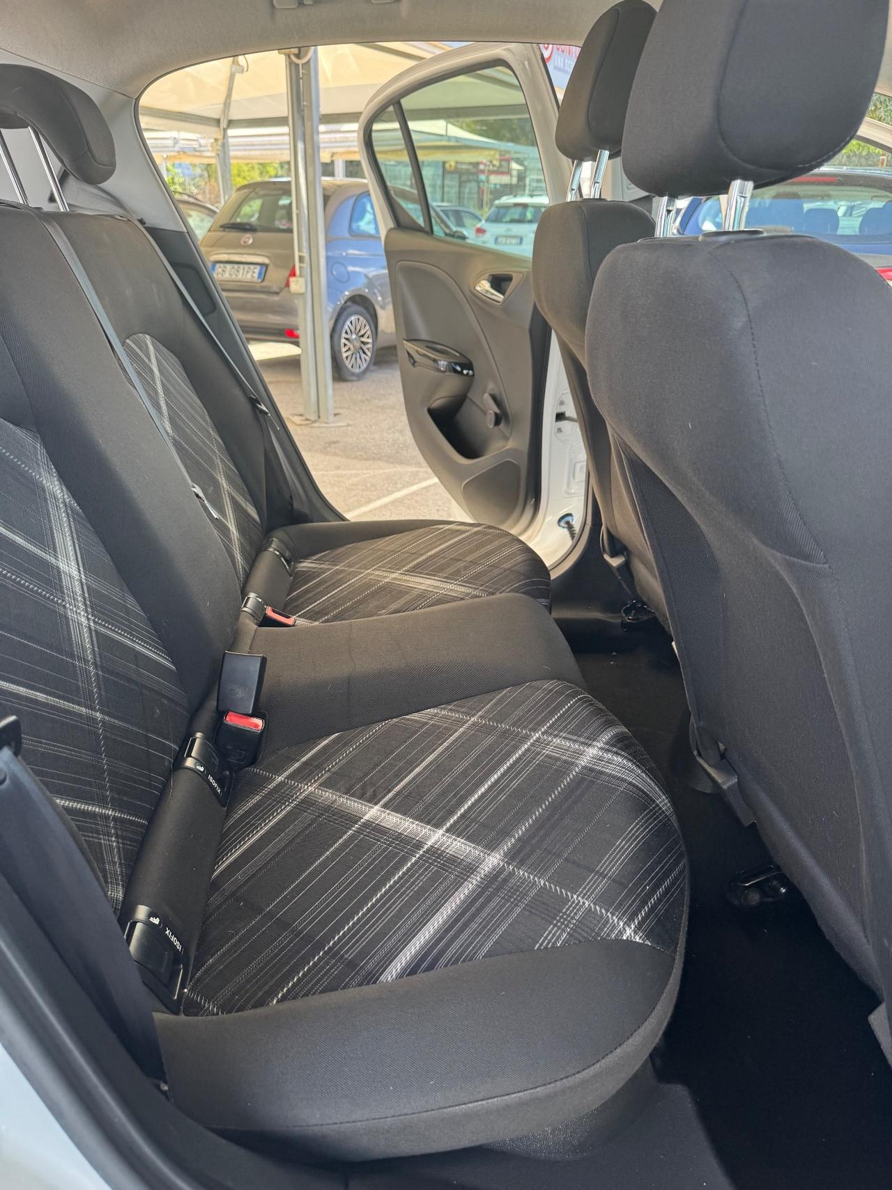 Opel Corsa 1.4 90CV GPL Tech 5 porte b-Color