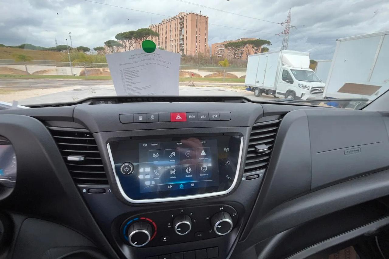 Iveco Daily 35S16HA8 3.0 HPT PM Cabinato Hi-Matic