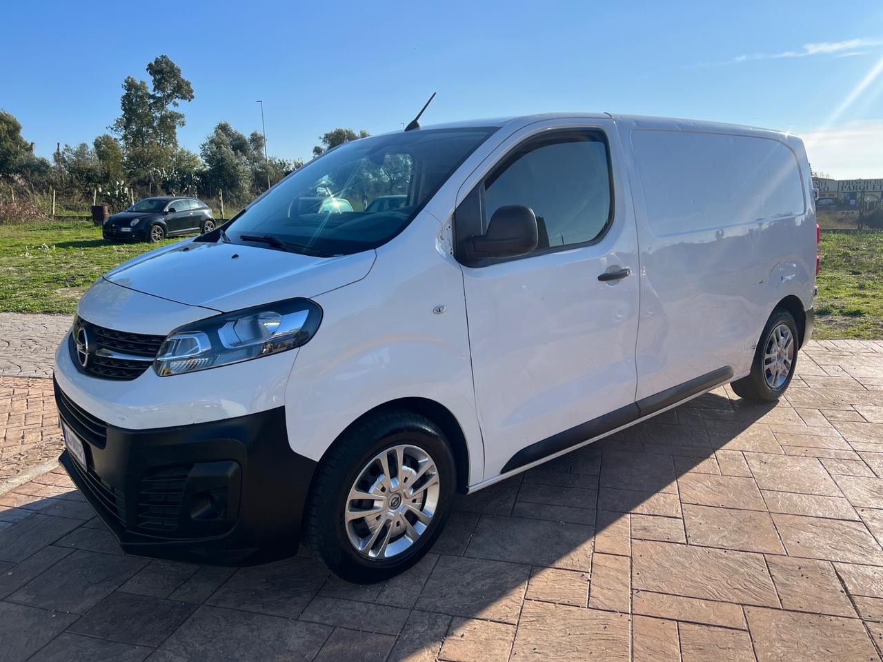 Opel Vivaro 1.5 Diesel 120CV