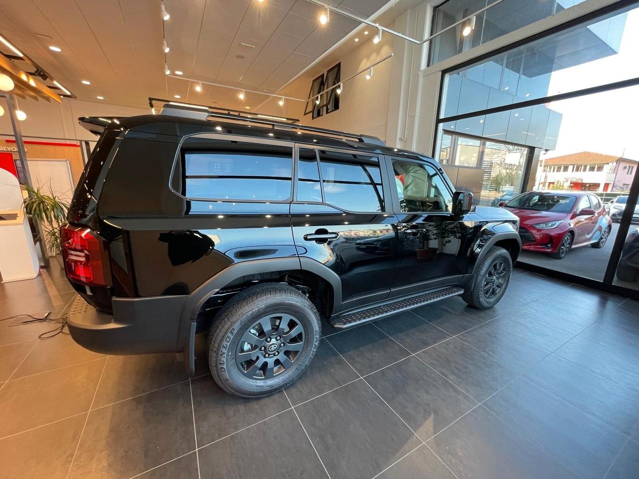 Toyota Land Cruiser Land Cruiser 2.8 D4D A/T AWD Adventure