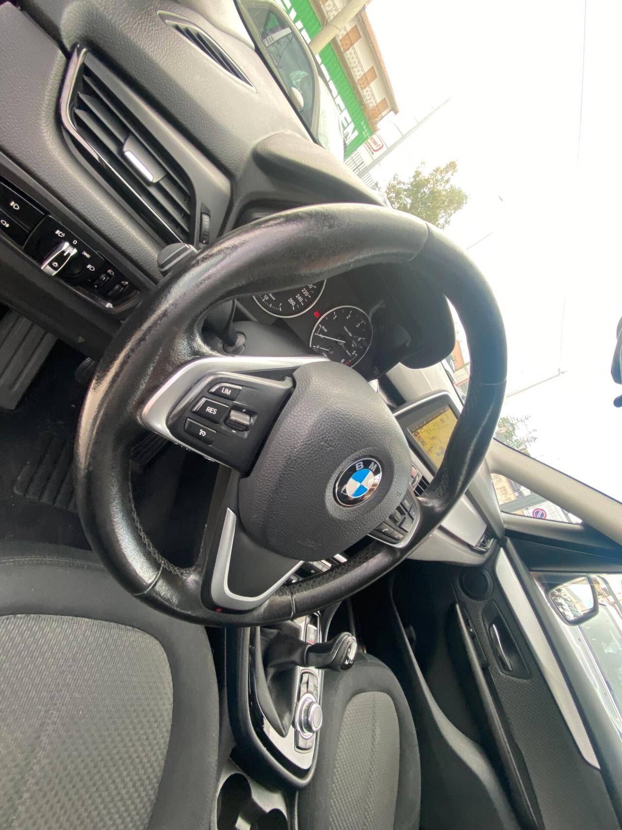 Bmw 2er Active Tourer 218d Active Tourer Advantage