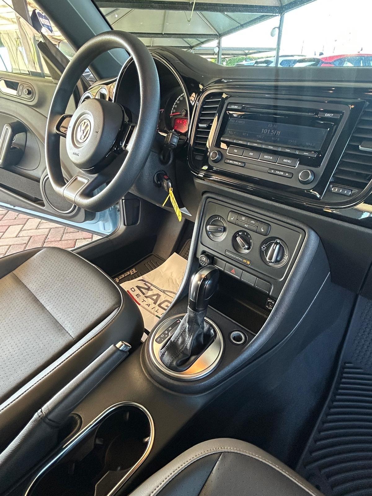 Volkswagen Maggiolino 2.0 TSI DSG Sport