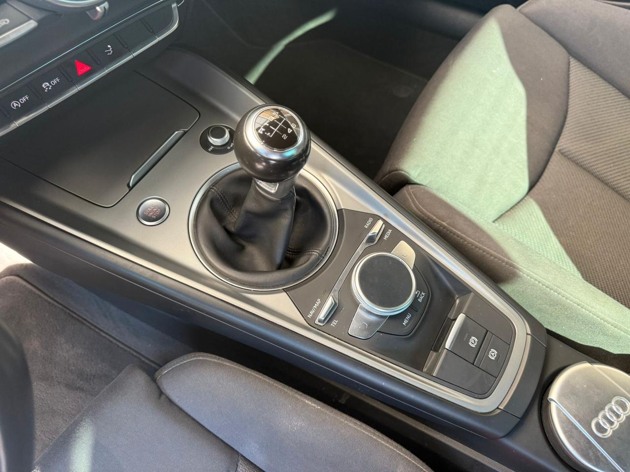 Audi TT Coupé 2.0 TFSI S line