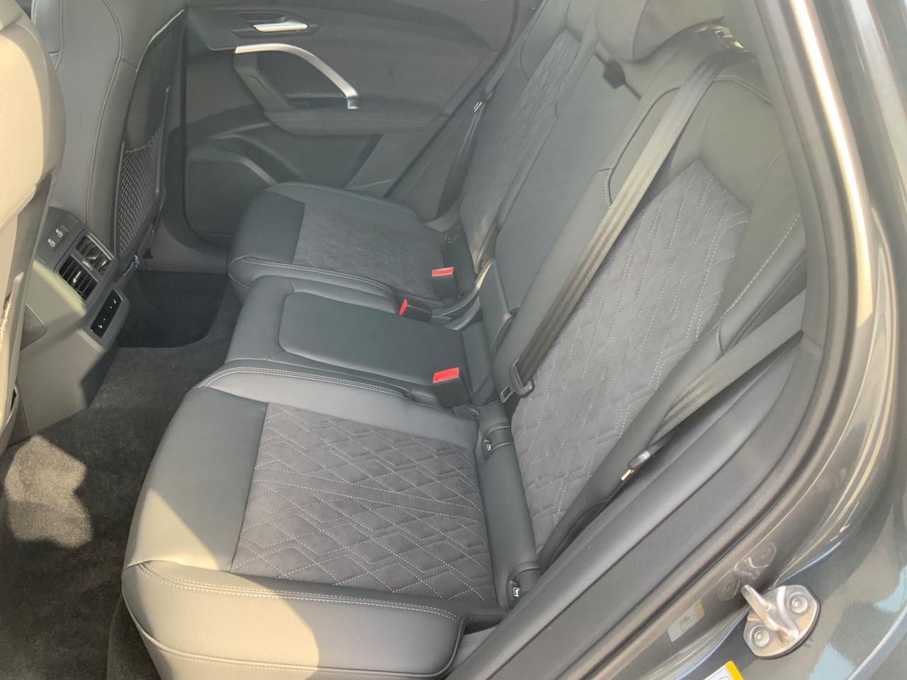 Audi Q5 SPB TDI 150 kW mHEV+ S tronic quattro line edition LISTINO 97500€ FULL