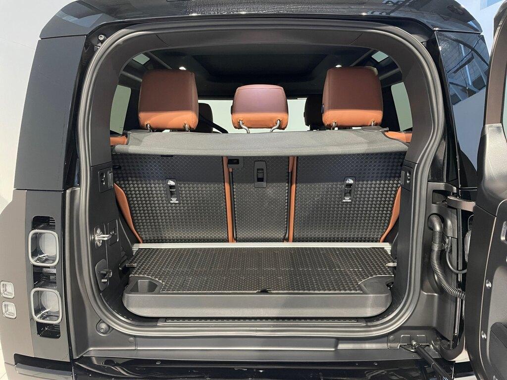 Land Rover Defender 90 X-Dynamic SE 200cv