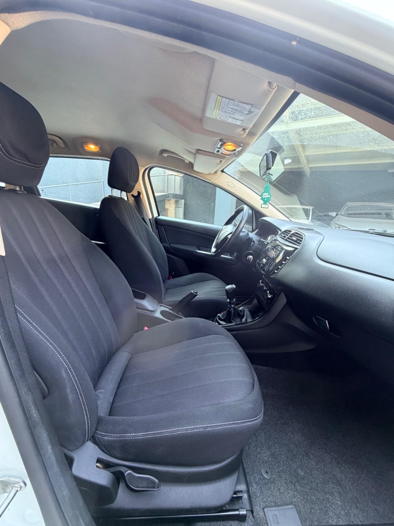 Lancia Delta 1.6 MJT DPF Gold