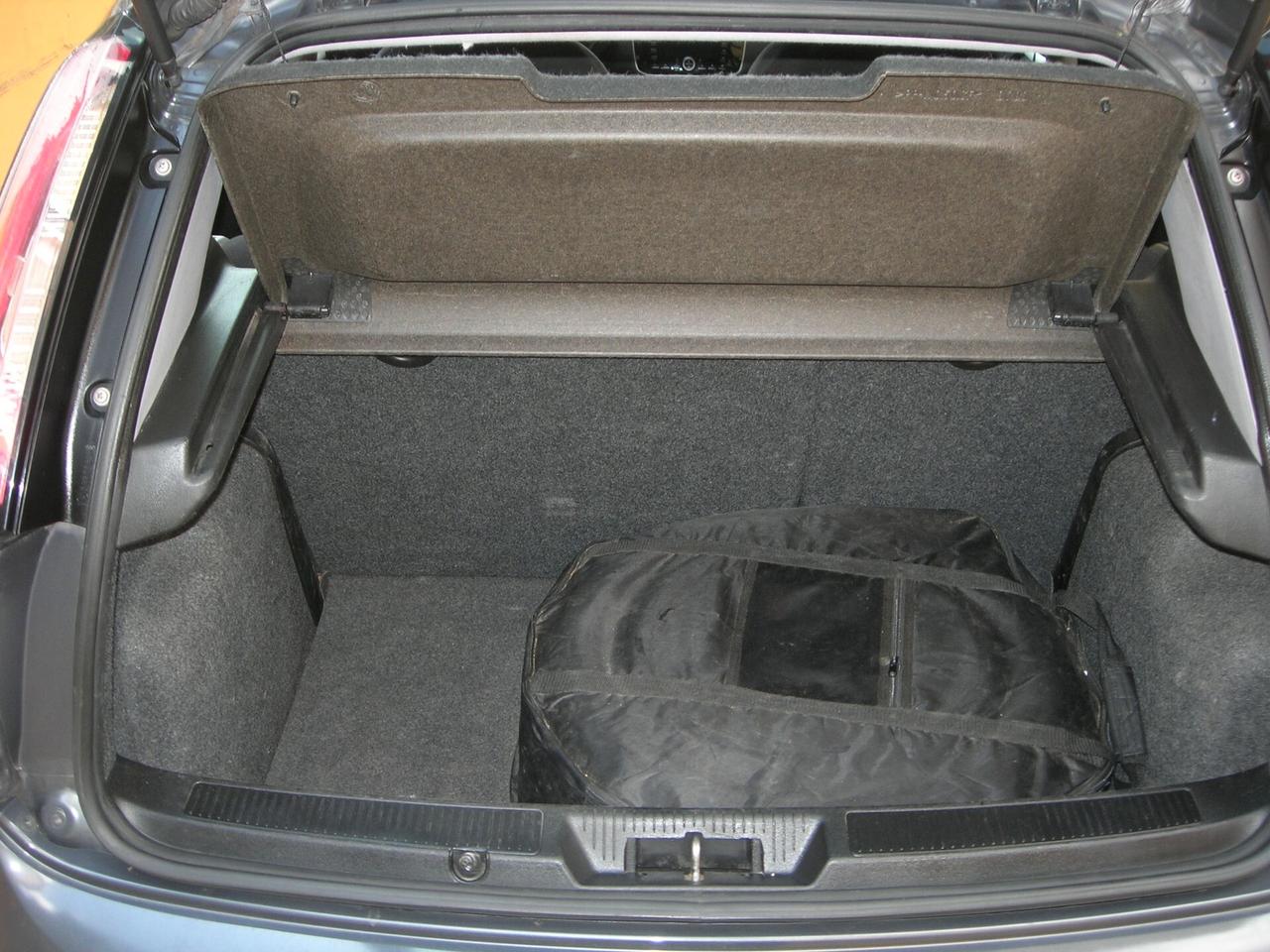 Fiat Punto 1.2 8V 5 porte Lounge GPL