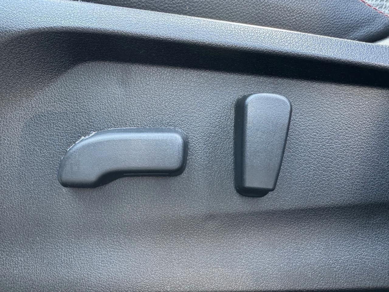 Subaru Forester 2.0i e-boxer 4dventure lineartronic SERVICE SUBARU