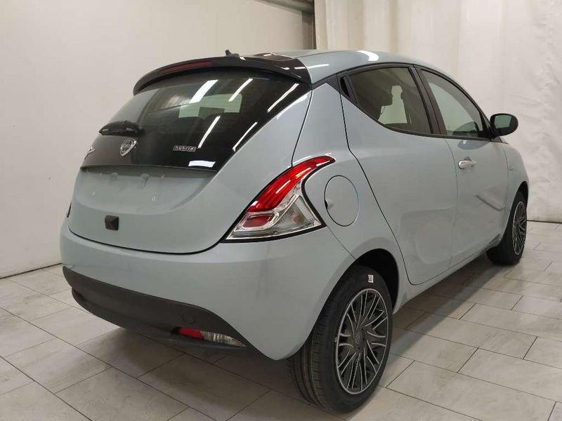 Lancia Ypsilon 1.0 firefly hybrid Gold s e s 70cv 5p.ti