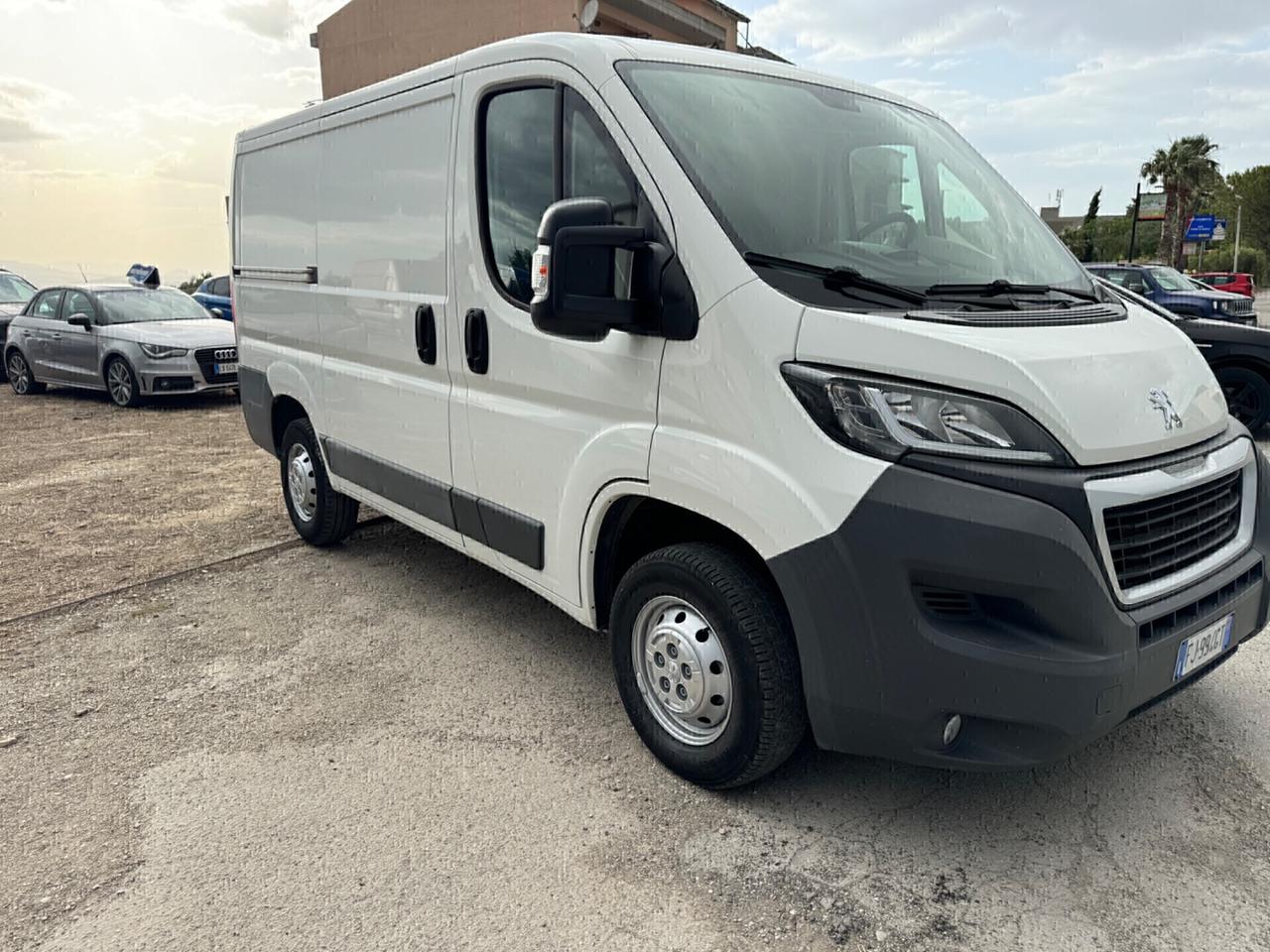 Peugeot Boxer 333 2.0 BlueHDi 130CV PC-TN Furgone