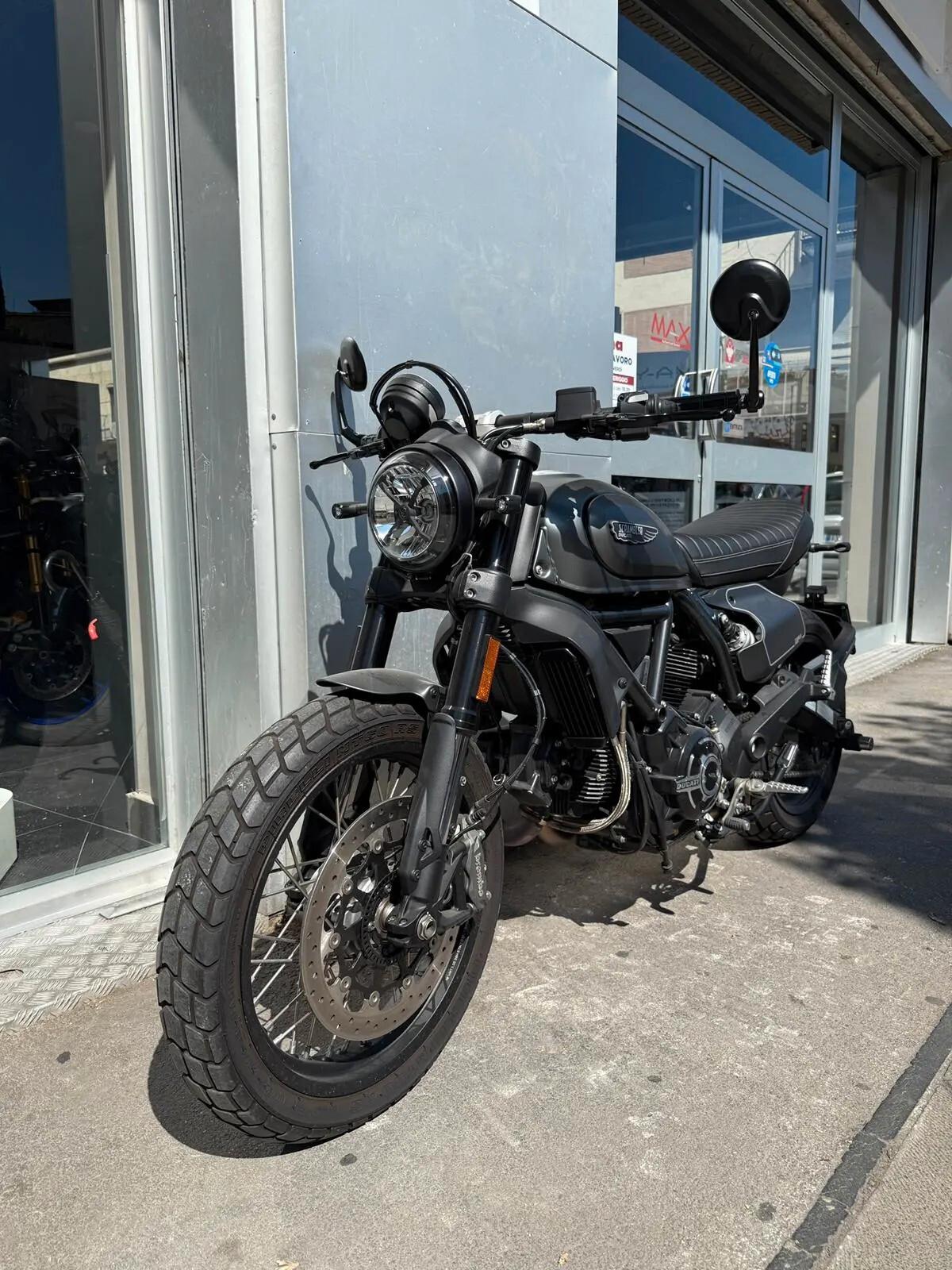 Ducati Scrambler 800