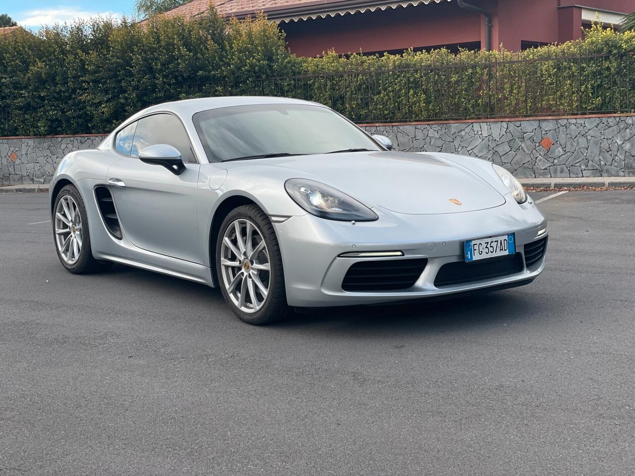 Porsche 718 Cayman 2.0