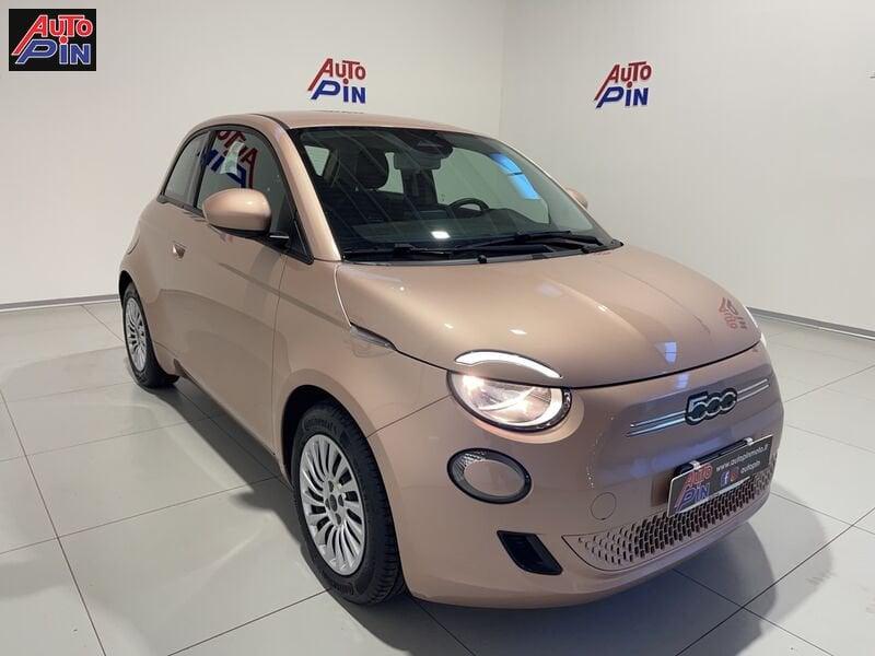 FIAT 500 Icon Berlina