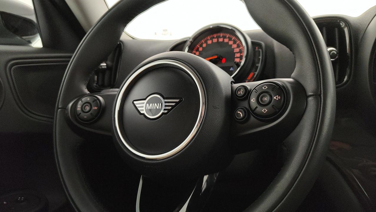 MINI Mini Countryman F60 2017 - Mini Countryman 1.5 Cooper Baker Street auto 7m