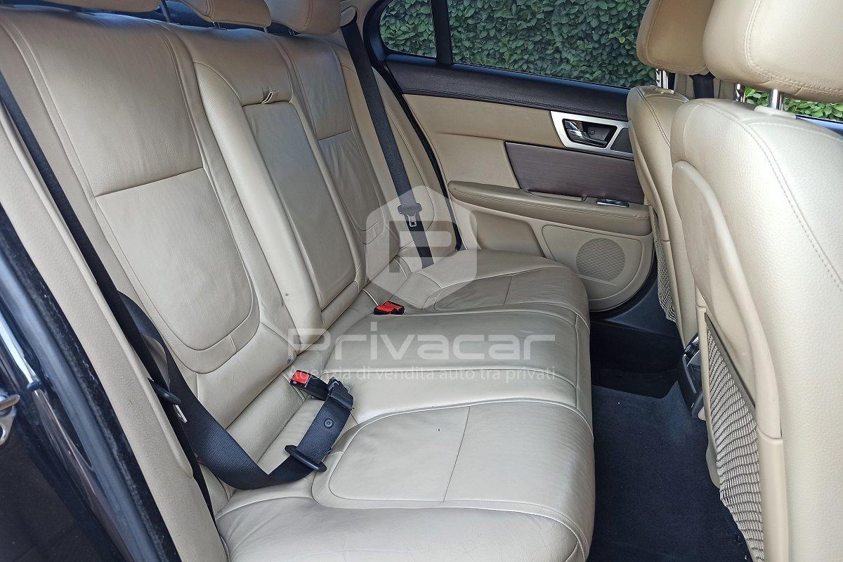 JAGUAR XF 3.0 DS V6 Luxury