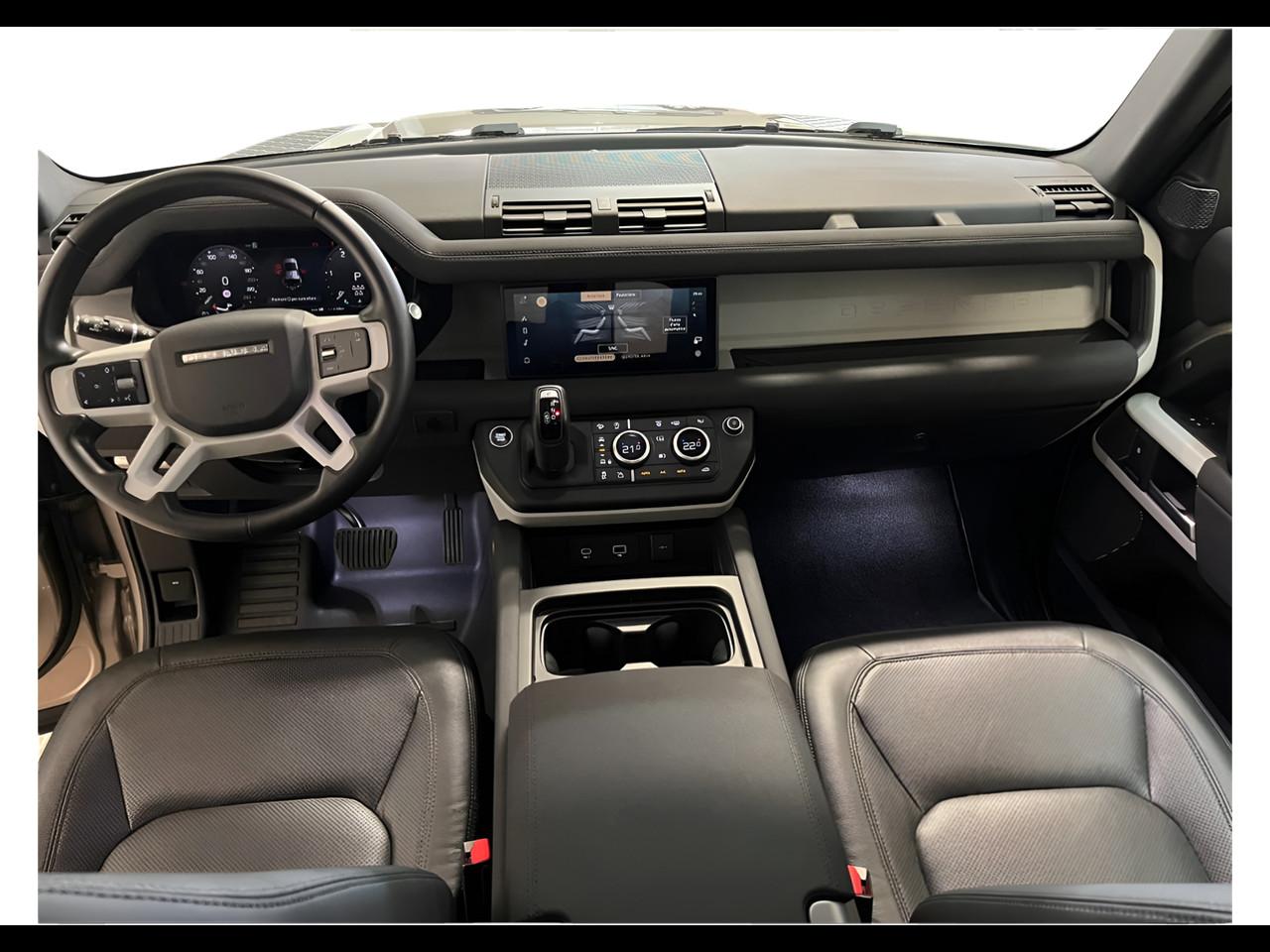 LAND ROVER Defender 110 3.0d i6 mhev SE awd 200cv auto 7 p.ti